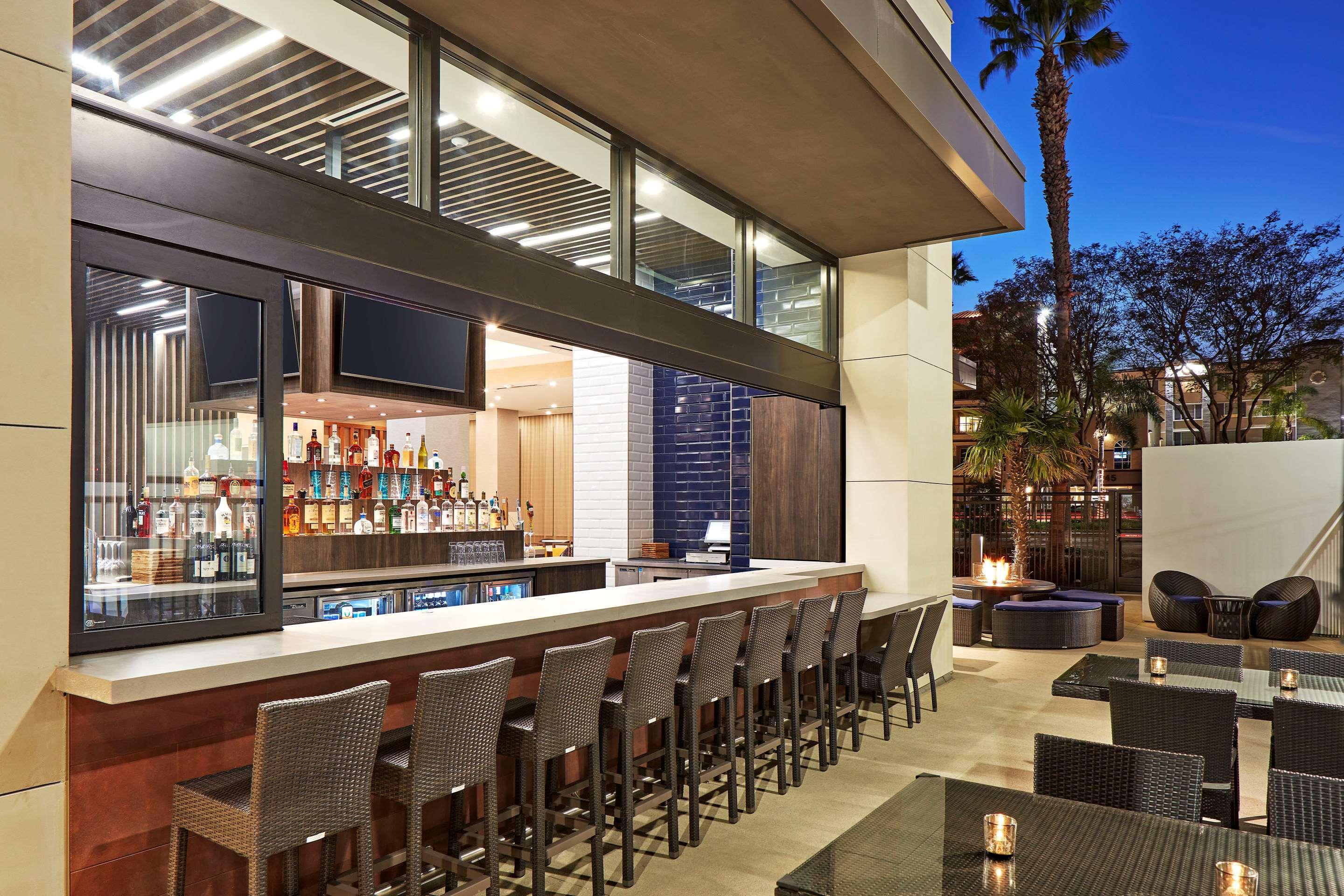 Cambria Hotel & Suites Anaheim Resort Area Εξωτερικό φωτογραφία