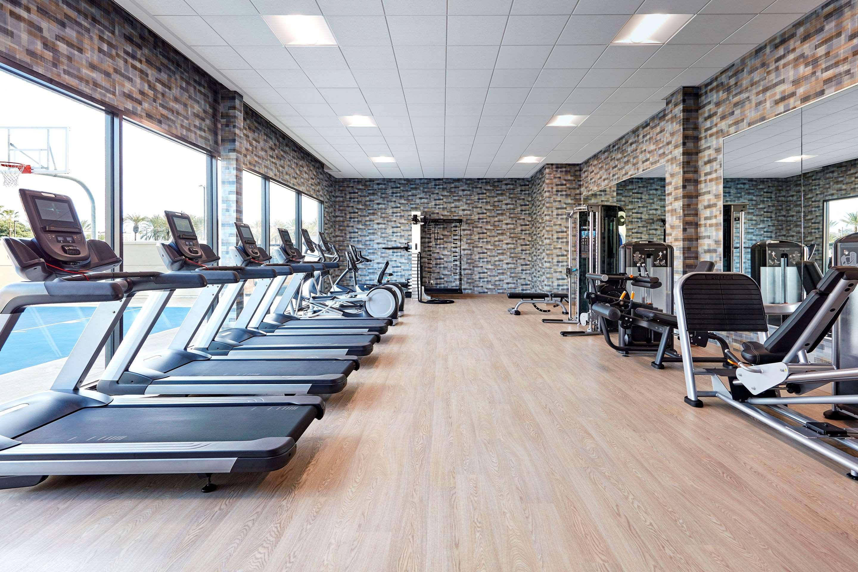 Cambria Hotel & Suites Anaheim Resort Area Εξωτερικό φωτογραφία