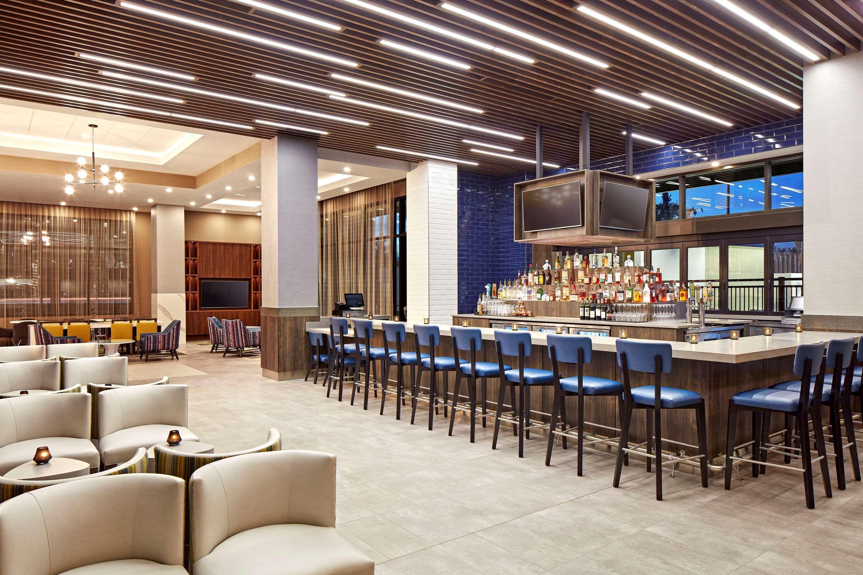 Cambria Hotel & Suites Anaheim Resort Area Εξωτερικό φωτογραφία
