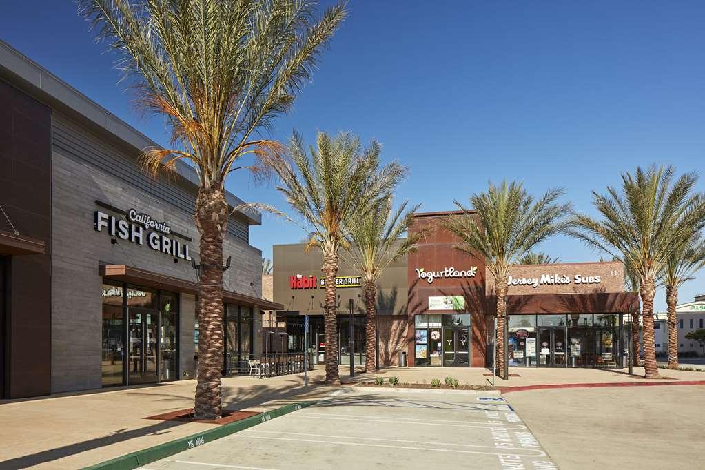 Cambria Hotel & Suites Anaheim Resort Area Εξωτερικό φωτογραφία